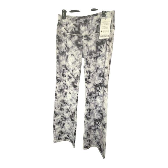 Bubble Lime Women's Size XL High Rise Bootcut Leggings Black Swirl Tie Dye NWT - Picture 1 of 4